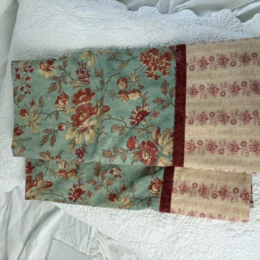 Vintage Homemade Pillowcases Cotton Floral Roses On Teal French‎ Country Cottage